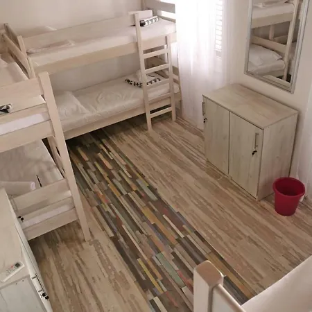 Hostel Korcula Ostello *